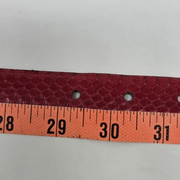VINTAGE JANA GENUINE SNAKESKIN RED BELT GOLD BUCKLE & END CAP WOMEN LARGE 1980s